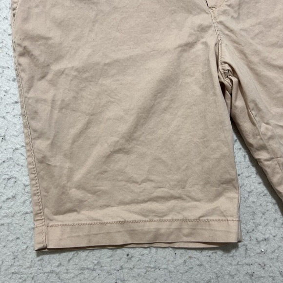 Goodfellow & Co Men's 32 Linden Shorts 8" Inseam Light Pink Flat Front Chino - Picture 3 of 13
